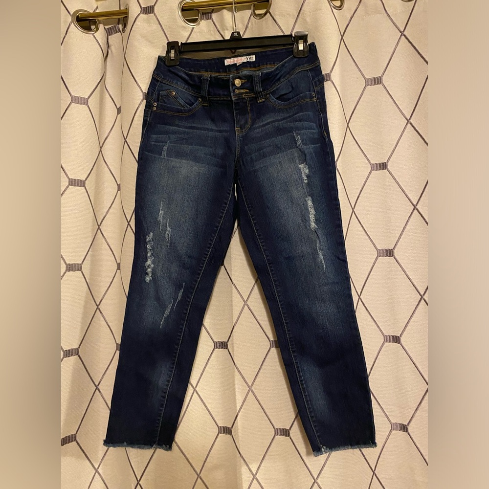 YMI ankle jeans  in size 3